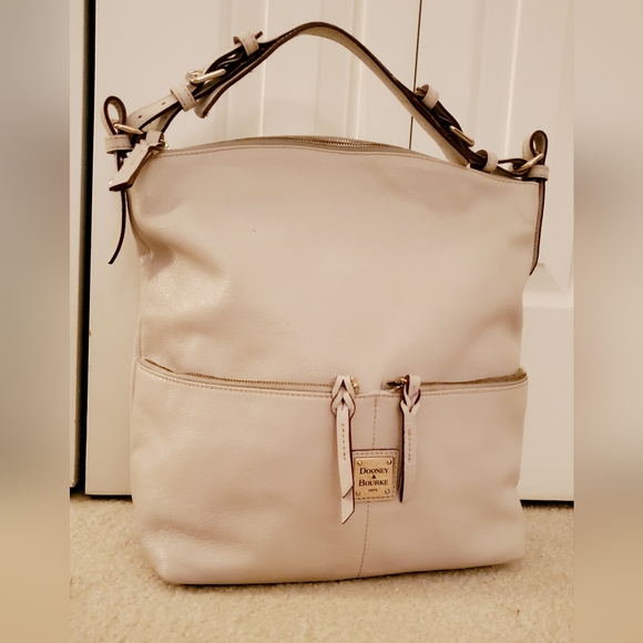 Dooney & Bourke Handbags - Dooney & Bourke Dillen Bag